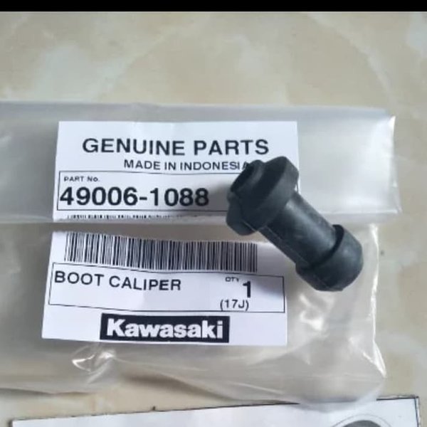 Kawasaki KLX 140 G KLX150 Rear Brake Boot Caliper 49006-1088